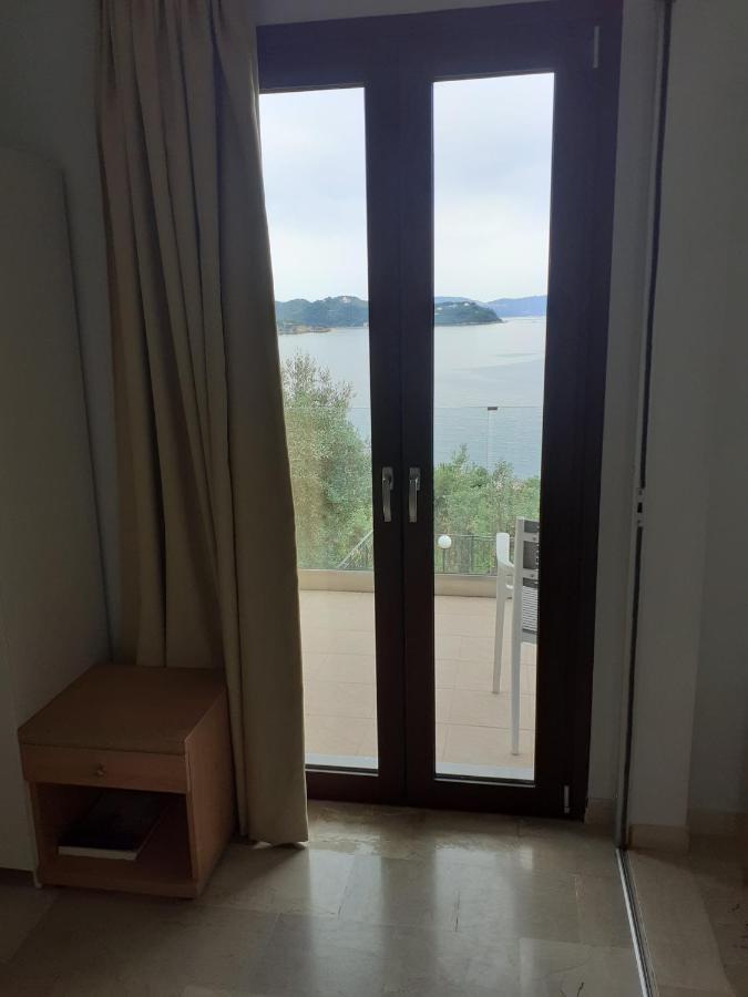 Senior Suite Zeus Vasilias  Bagian luar foto